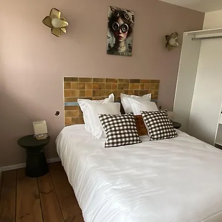 Vakantiehuis Les Murmures De L'eyrieux, Pour 15 Personnes *